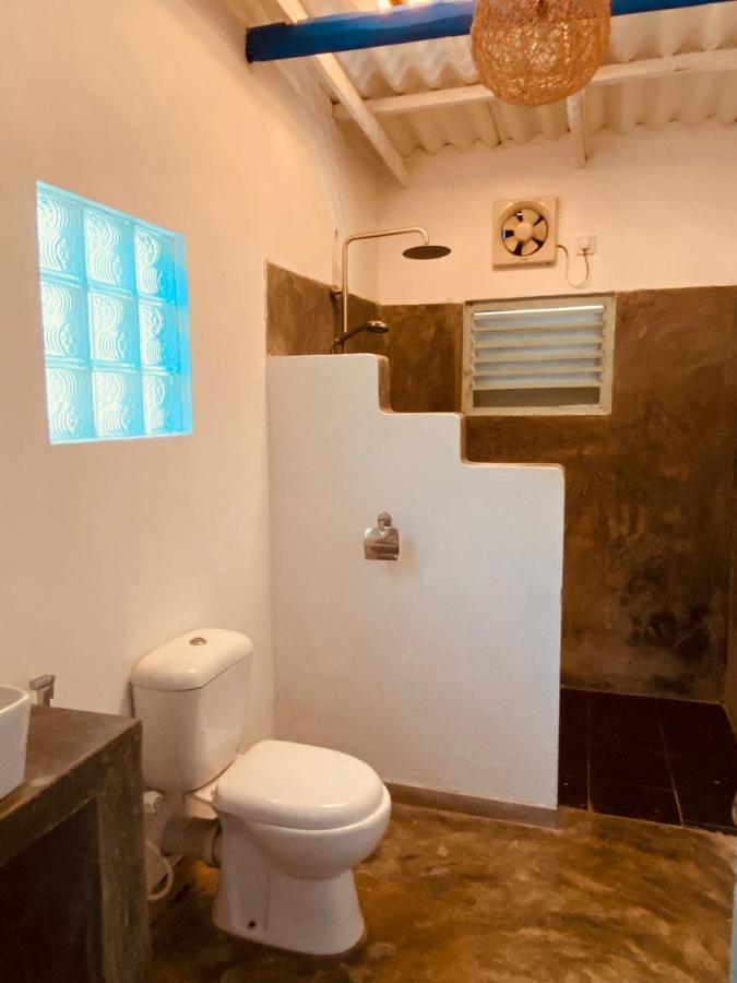 Cafe Ceylon Bed & Breakfast Koggala Ngoại thất bức ảnh